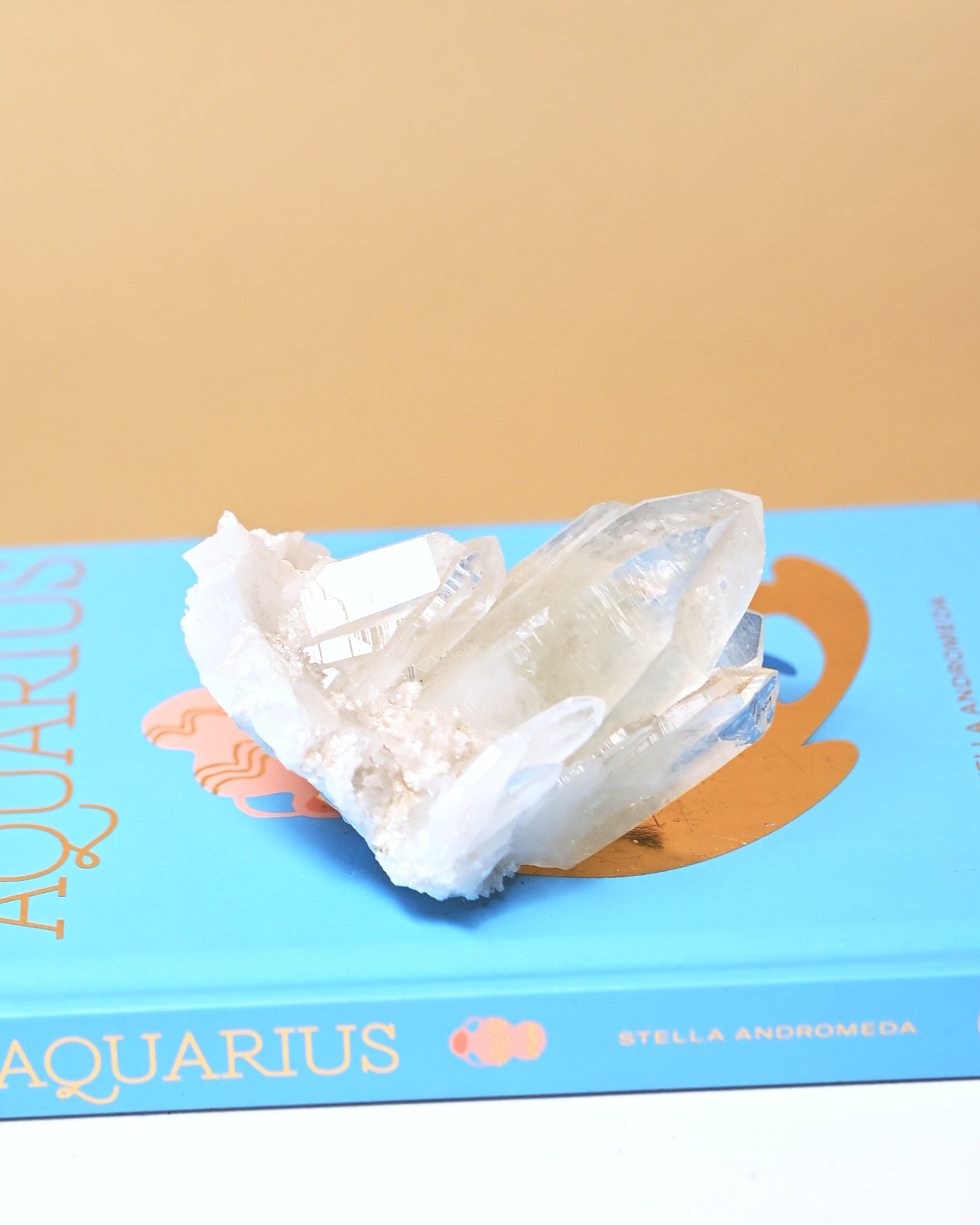 quartz-200-162-3x3-7123.jpg