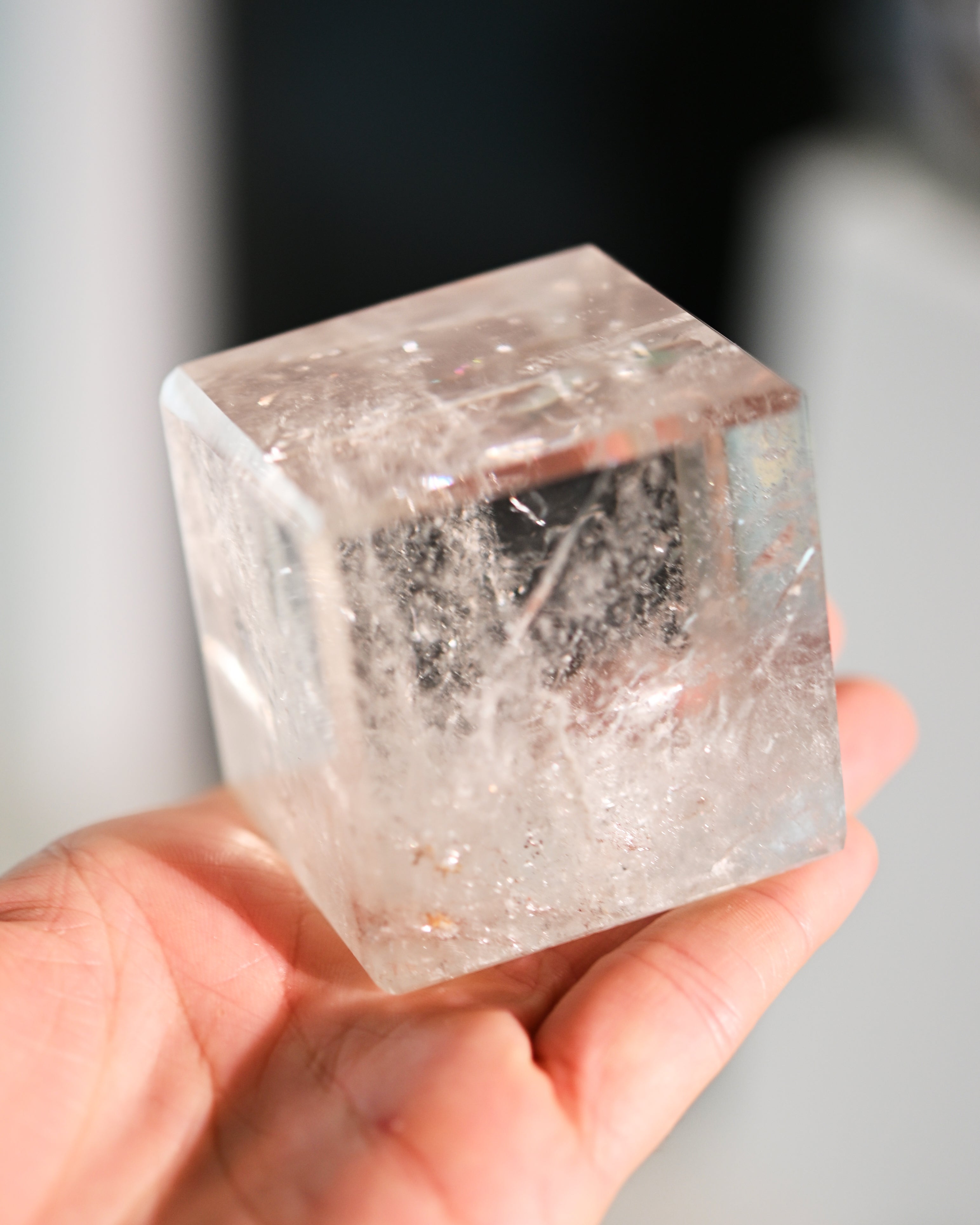 quartz-cube--2.5in--394g--12c---8353.jpg