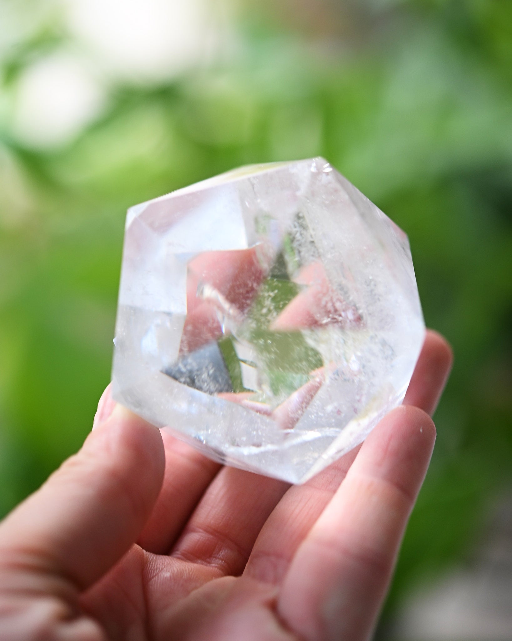quartz-geo--257--2in--13c-8697_a33d4707-6cfc-424b-b064-4088e7688225.jpg