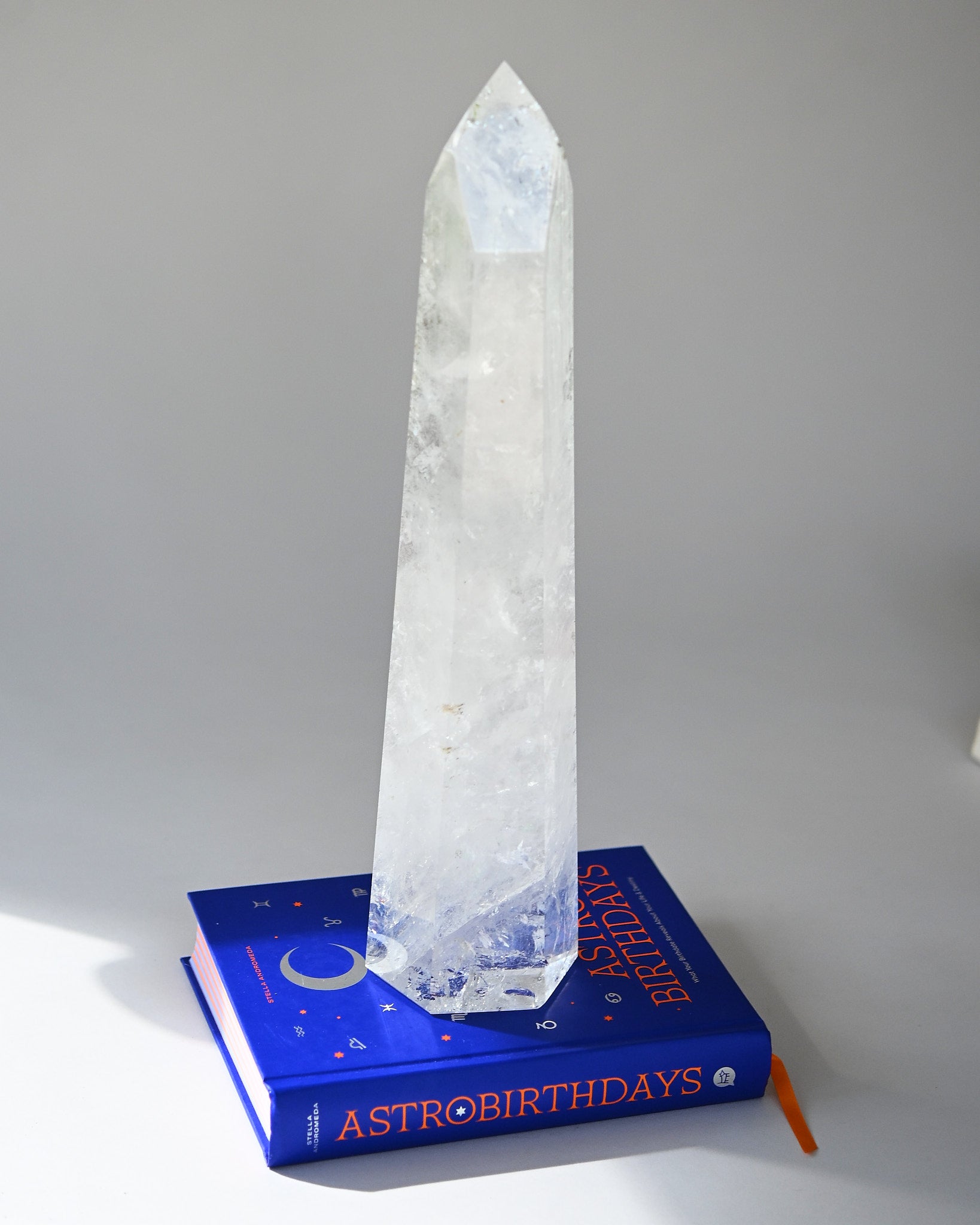 Statement Quartz Tower 6.7lb