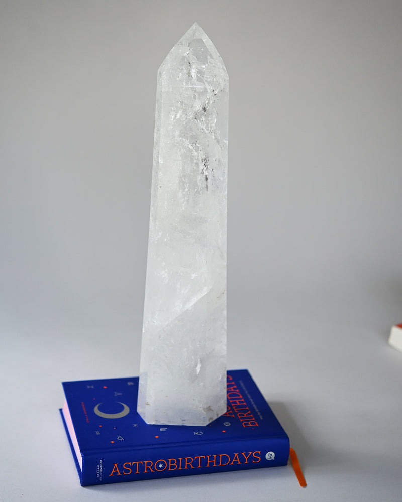Statement Quartz Tower 7.2lbs