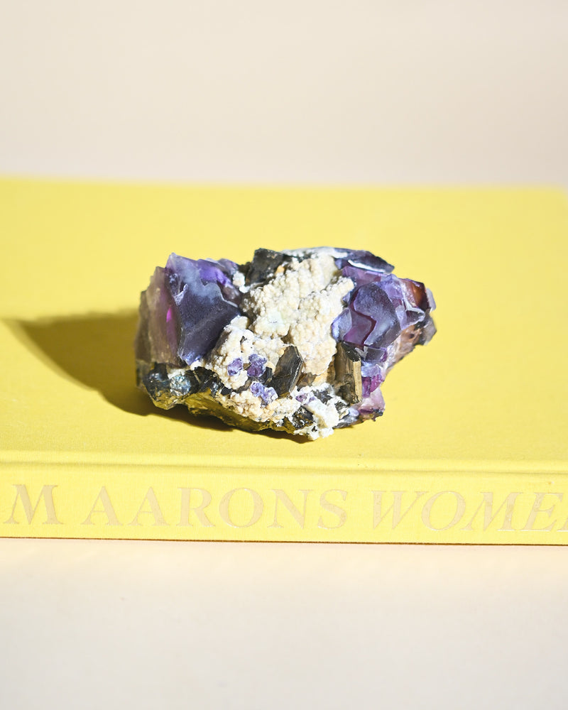 Fluorite with Pyrrhotite and Muscovite | Lindao Deposit | Inner Mongolia