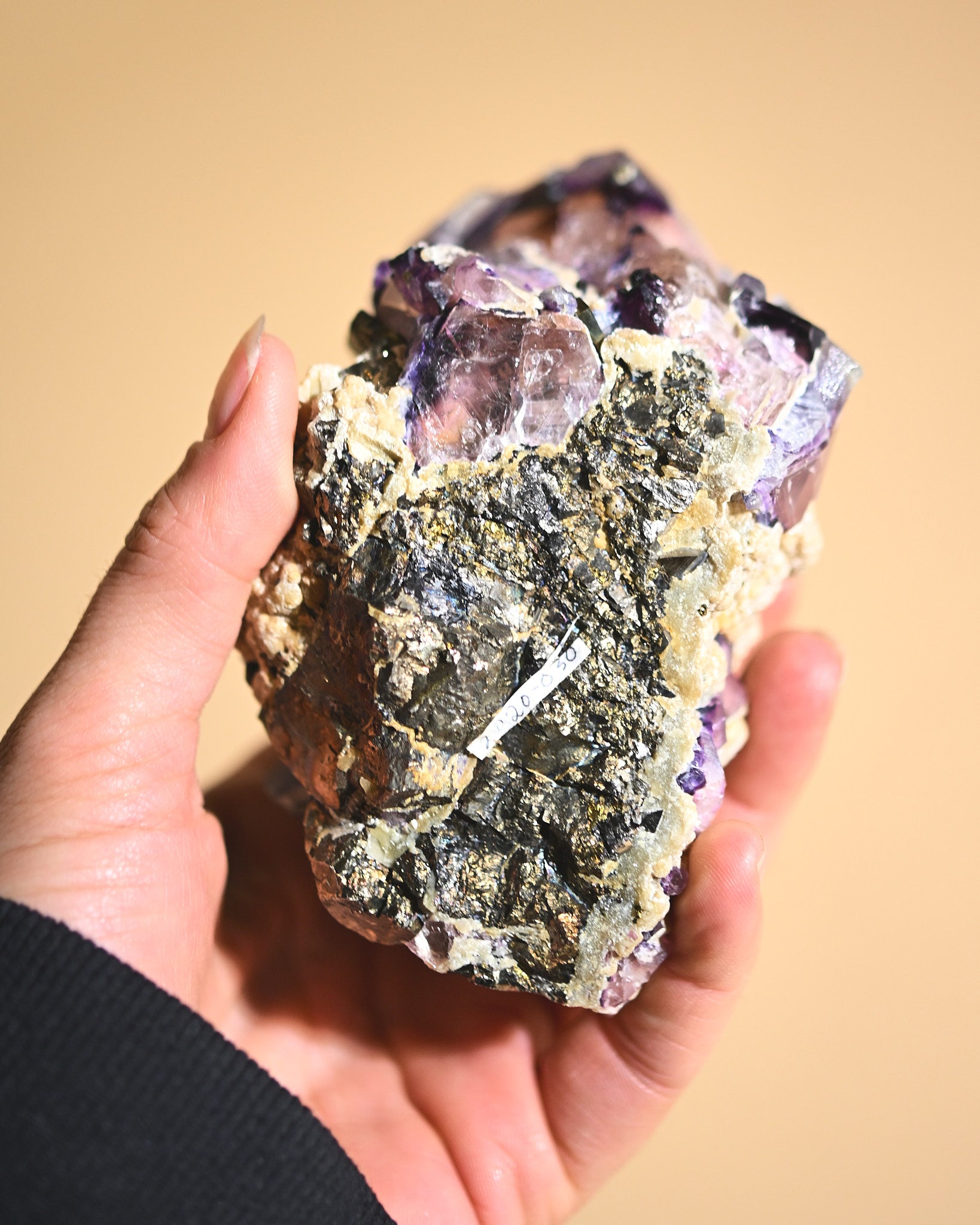 Fluorite with Pyrrhotite and Muscovite | Lindao Deposit | Inner Mongolia