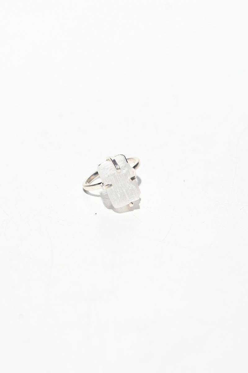 selenite-silver----ring--12772.jpg