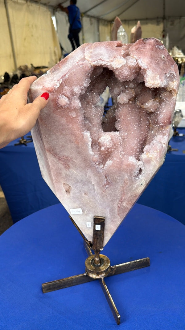44.1 lb Pink Amethyst statement Crystal on stand from Brazil very uncommon to find Pink Amethyst statements this large