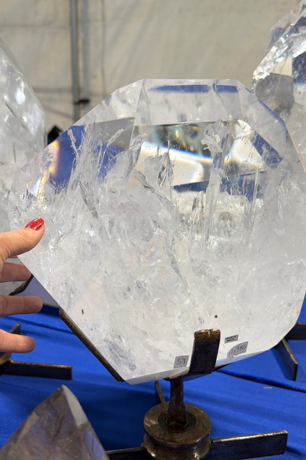 28.7 lb super clear quality Quartz on rotating stand from Brazil