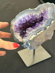 Amethyst druzy geode on Stan from Brazil