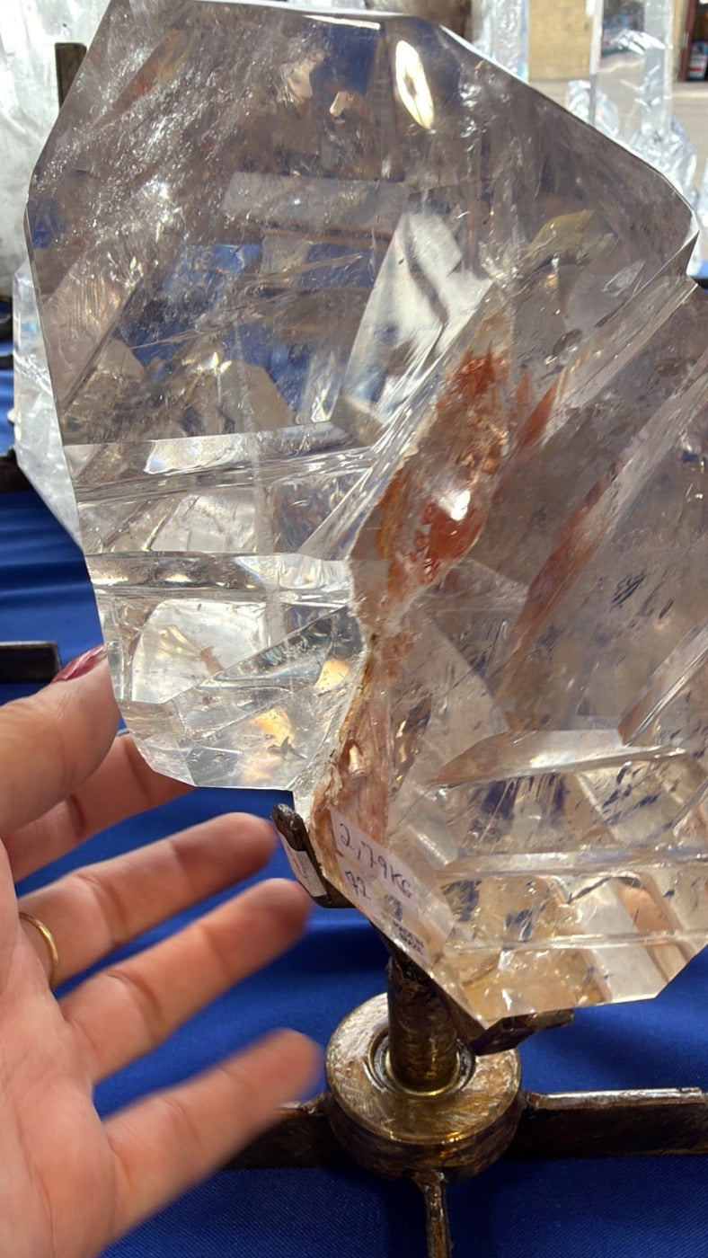 Super quality golden healer Quartz abstract form Brazil