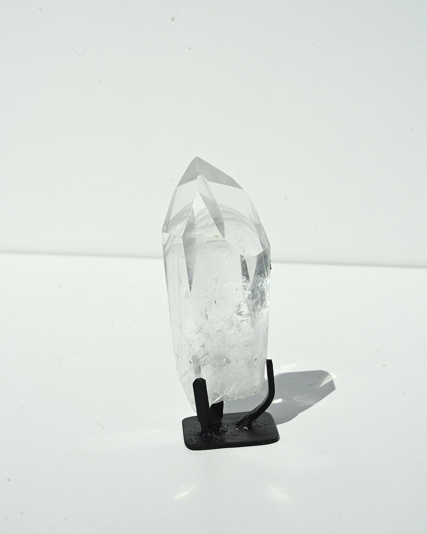 Sergio Quartz Triple Phantom Point 256g - Detail of triple phantom formations