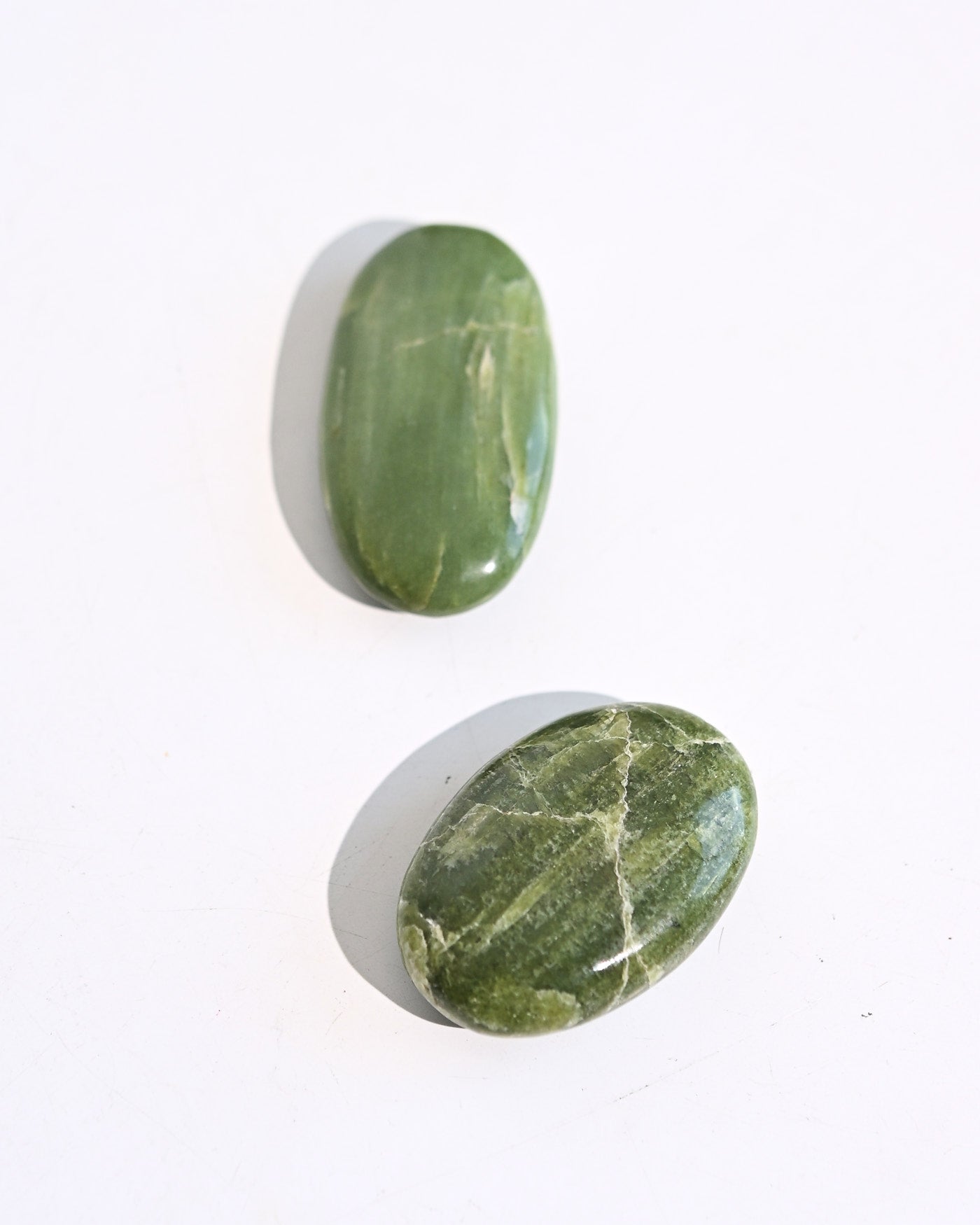 Tremolite Palm Stone