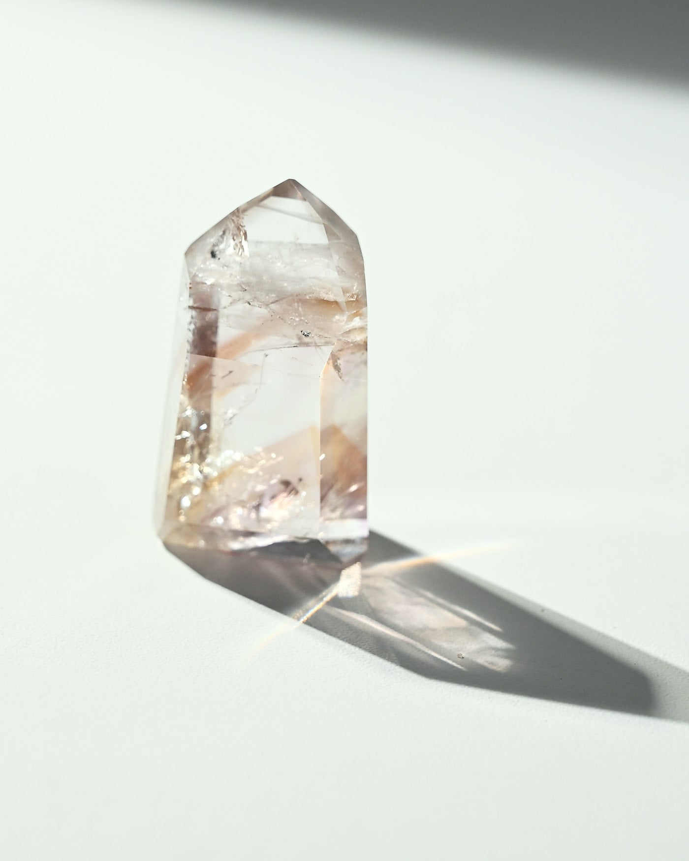 UV Reactive Phantom Amethyst Point SM