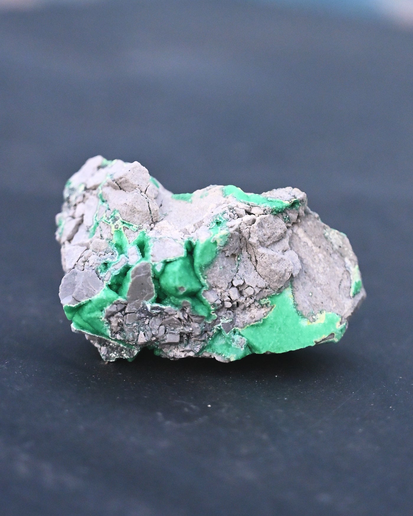 Arkansas Variscite Medium vivid green veins in matrix