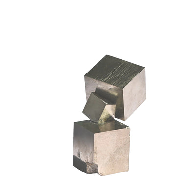 Three metallic cubes stacked on a reflective surface with a soft shadow.