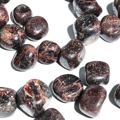 red garnet meaning