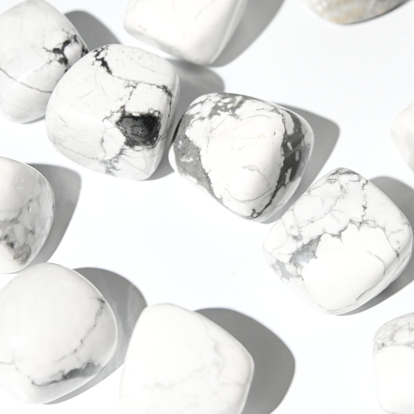white howlite meaning